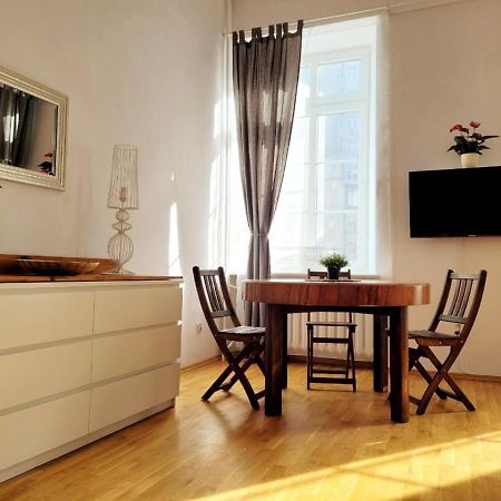 Przytulne Apartamenty W Centrum Warszawy Lok 2 Warszawa Eksteriør billede